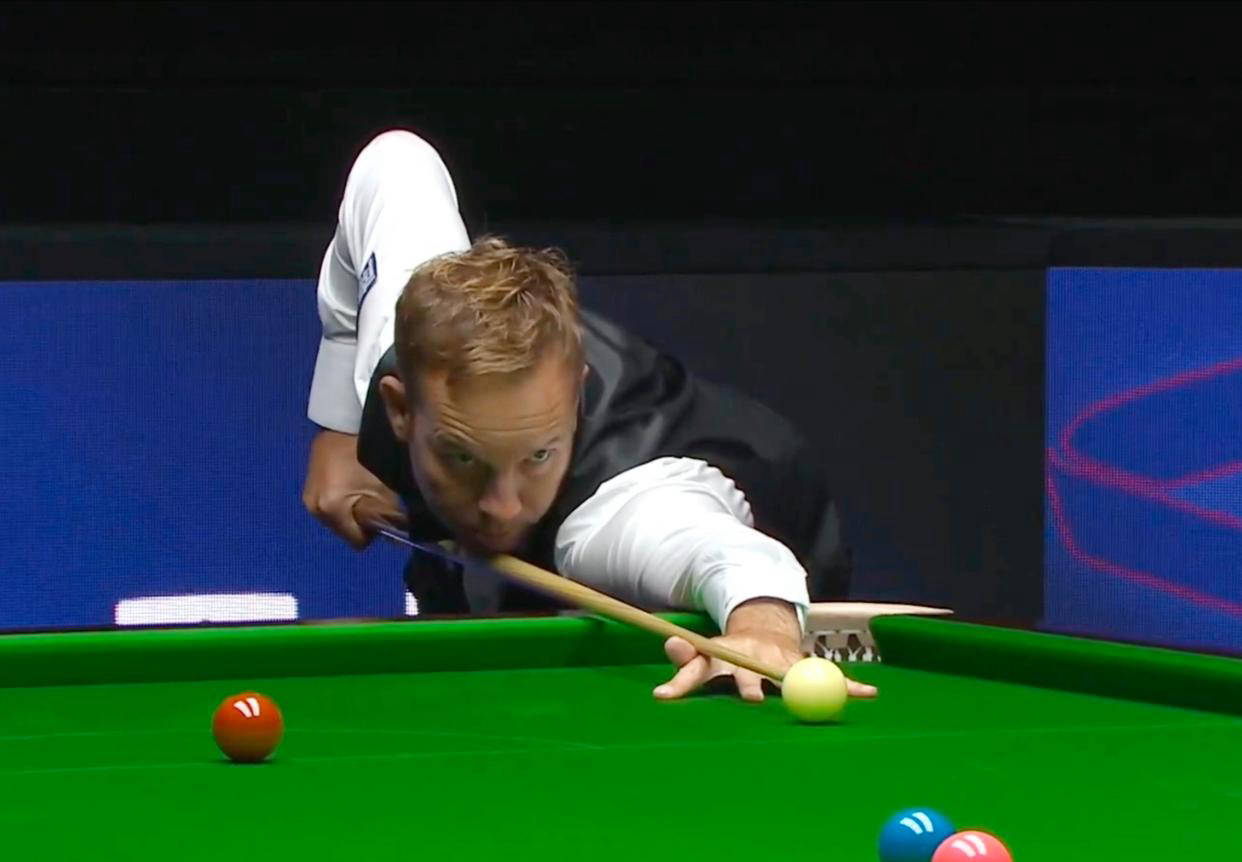 而C罗的帽 而C罗的帽