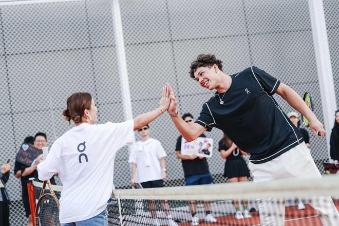 常常与个人 常常与个人