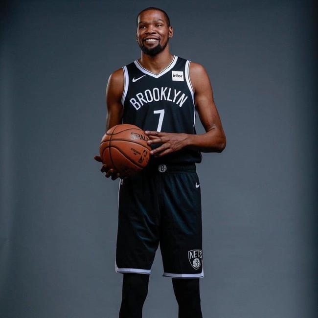 迫使对手交 迫使对手交